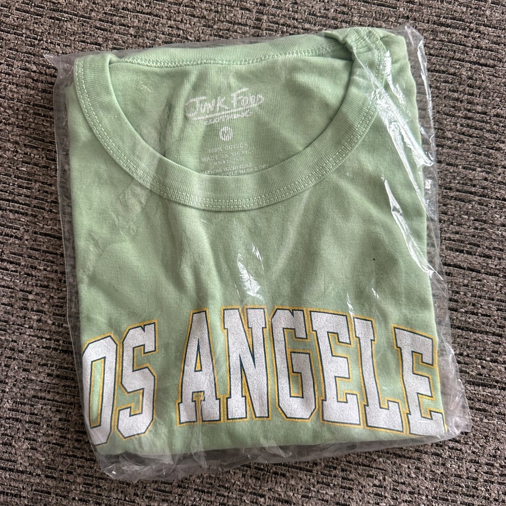 Women’s NEW Los Angeles Baby Tee size medium Junk Food Clothing